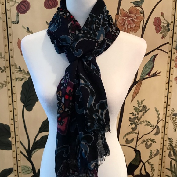 American Eagle Outfitters Blue Pattered Scarf - Picture 5 of 5